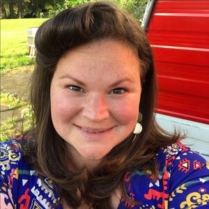 Meet your Posher, Amy